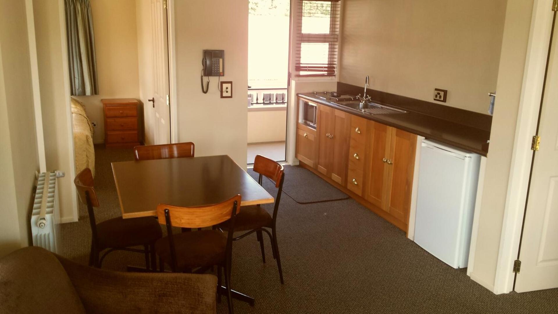 Lantern Court Motel Реефтон Номер фото