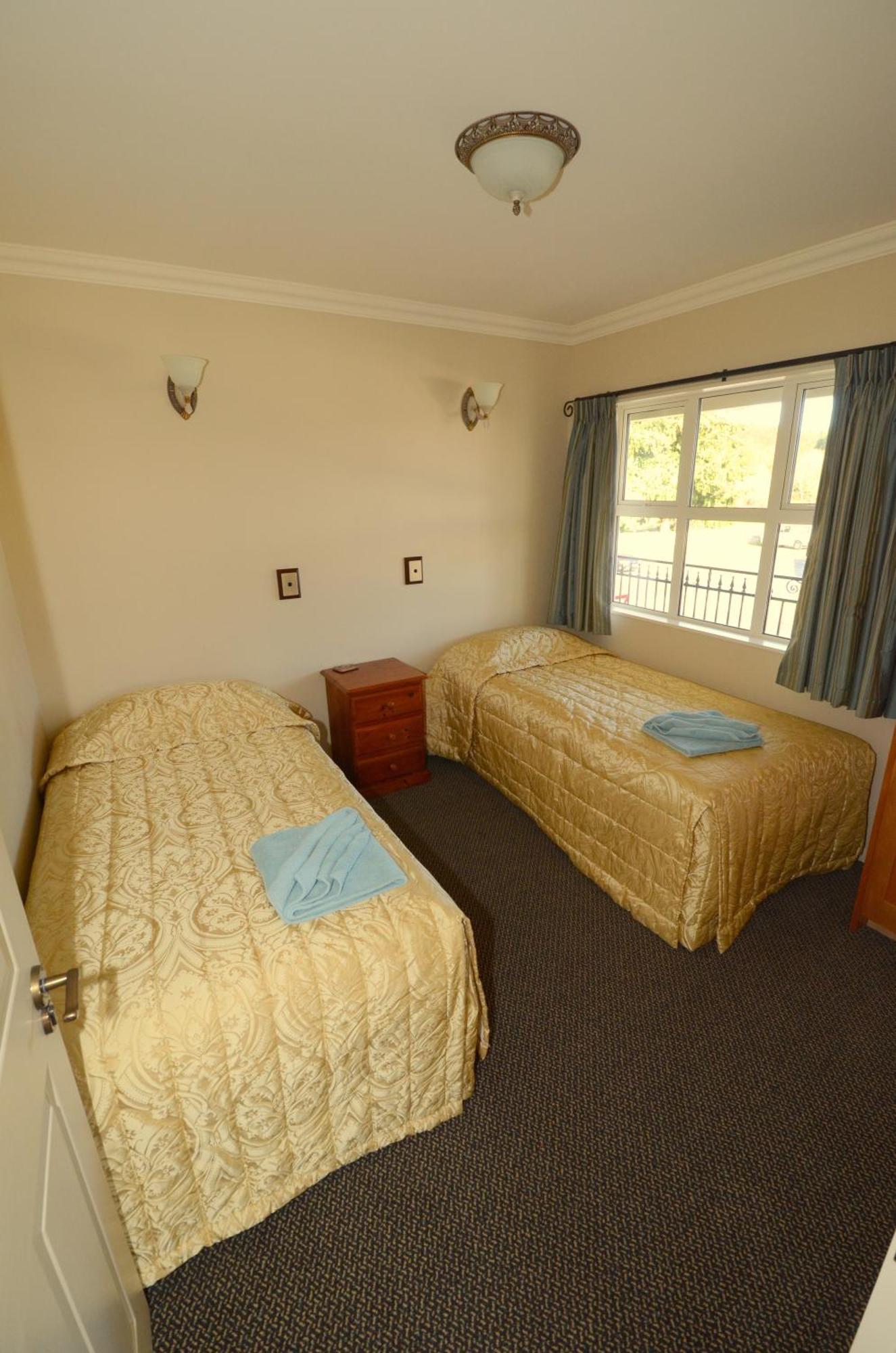 Lantern Court Motel Реефтон Номер фото