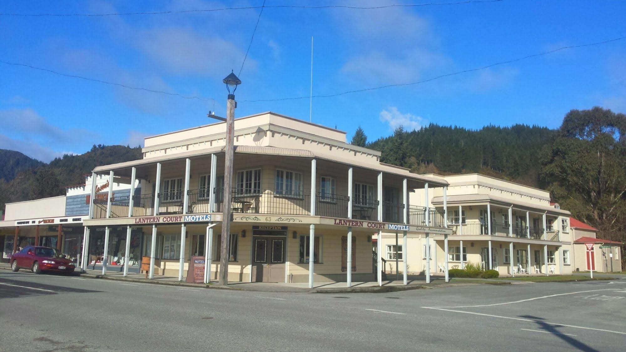 Lantern Court Motel Реефтон Экстерьер фото