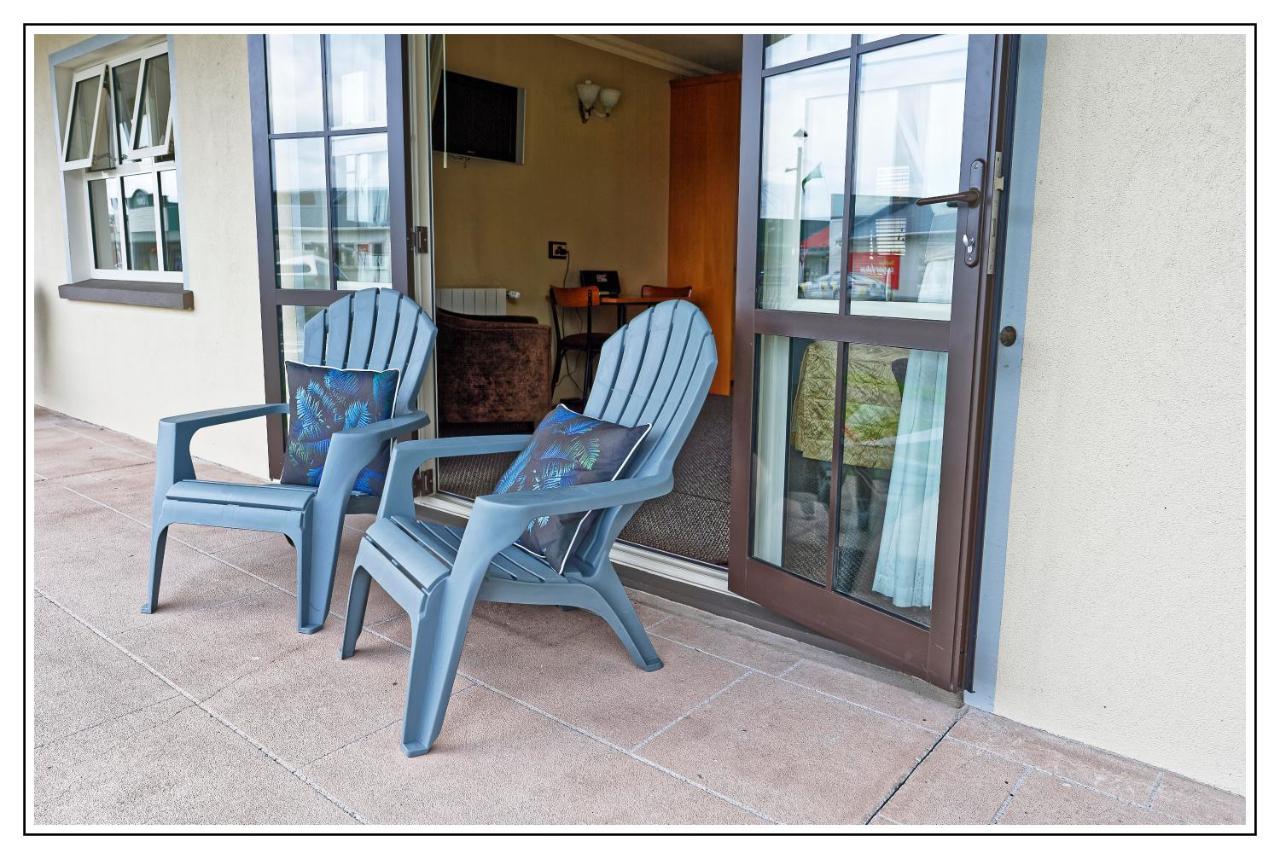 Lantern Court Motel Реефтон Экстерьер фото